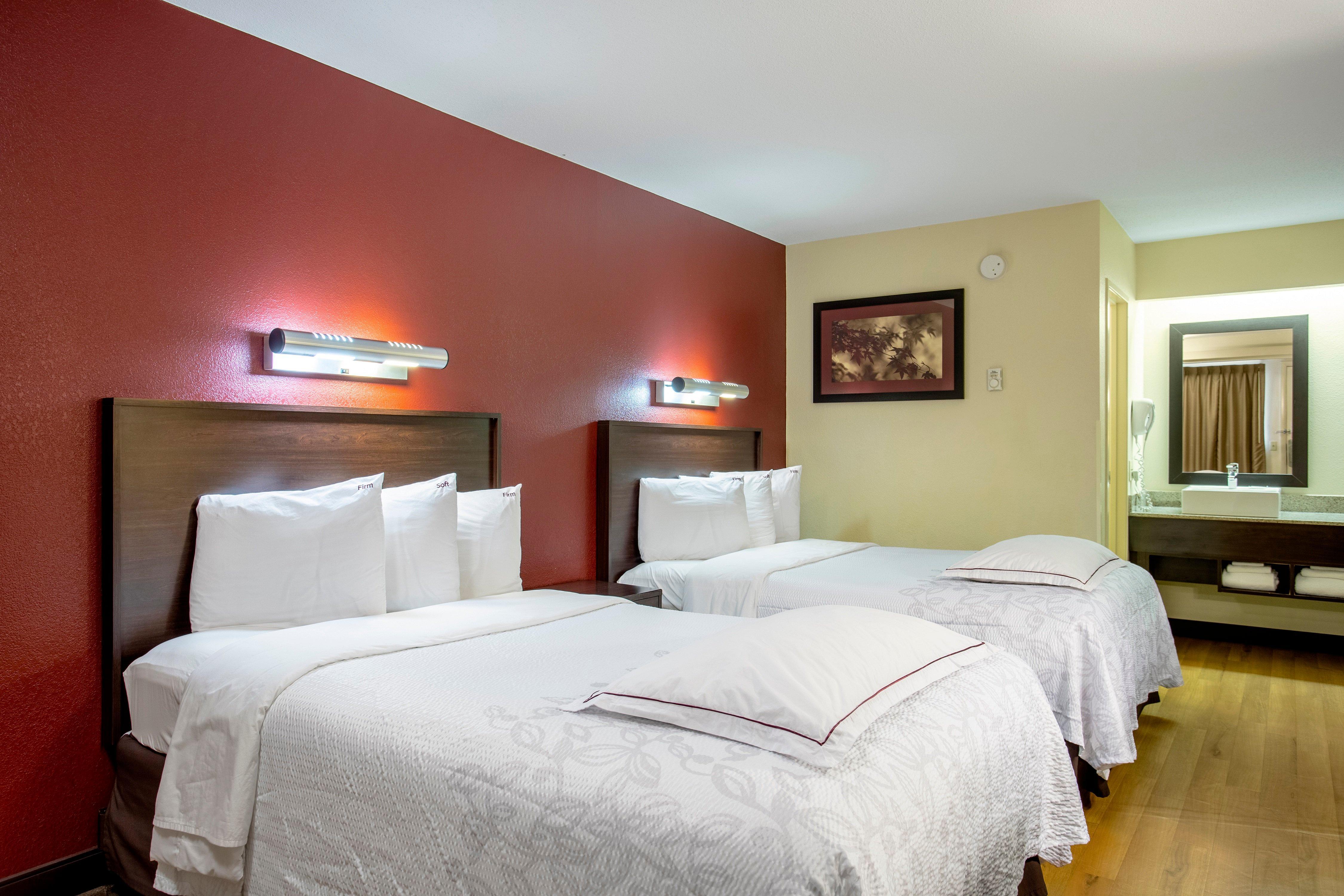 Red Roof Inn Plus+ St. Louis - Forest Park / Hampton Ave. Exteriör bild