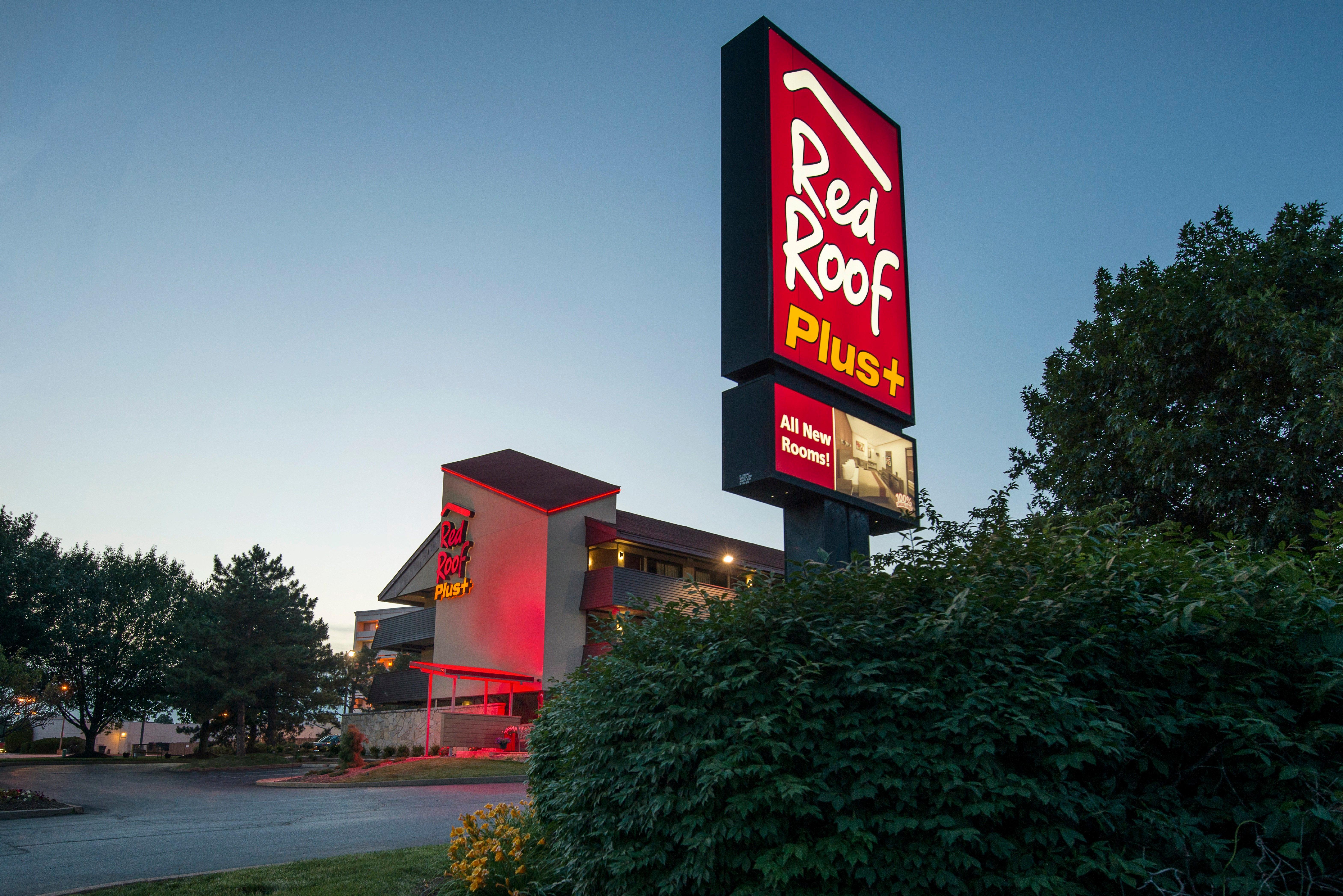 Red Roof Inn Plus+ St. Louis - Forest Park / Hampton Ave. Exteriör bild