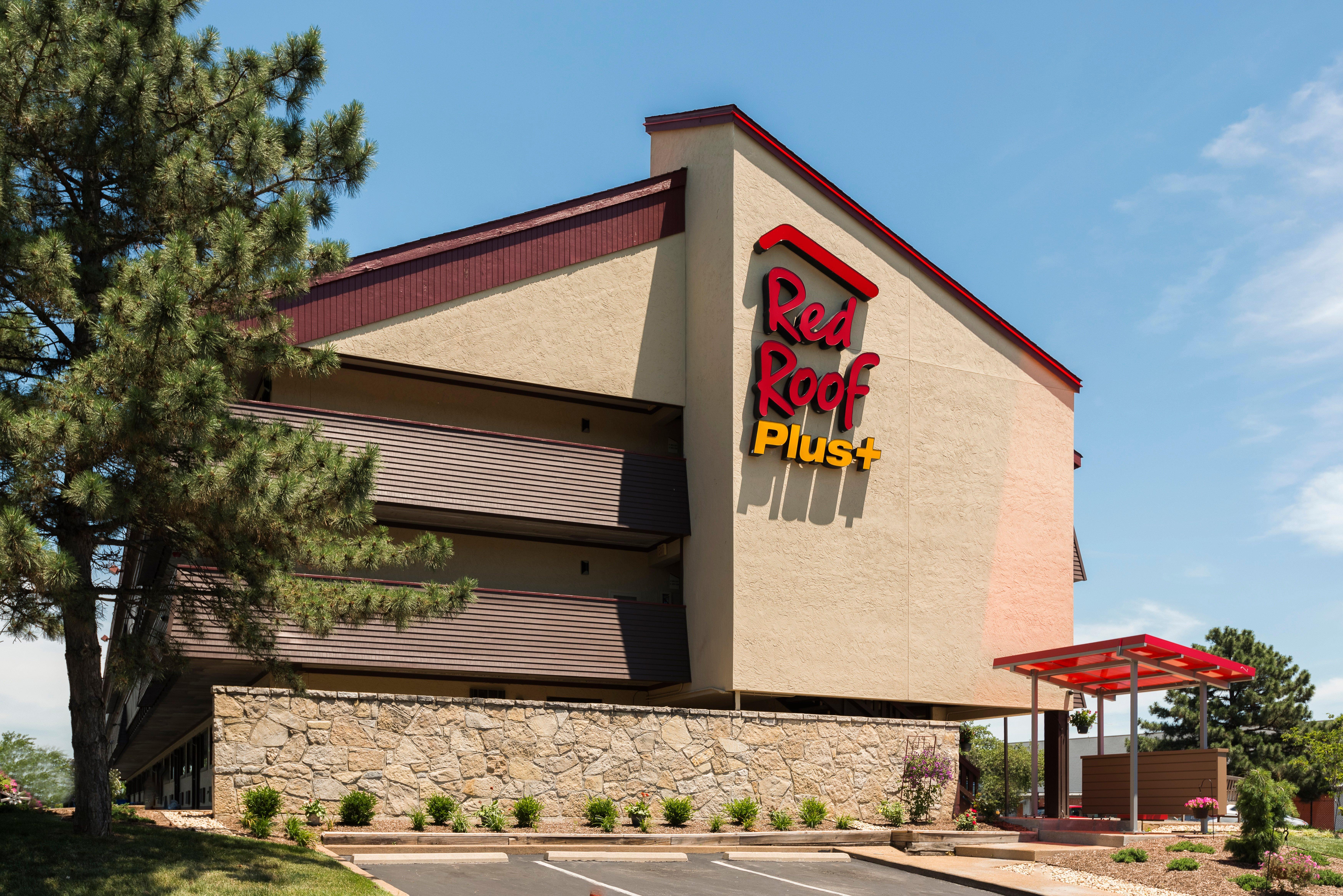 Red Roof Inn Plus+ St. Louis - Forest Park / Hampton Ave. Exteriör bild